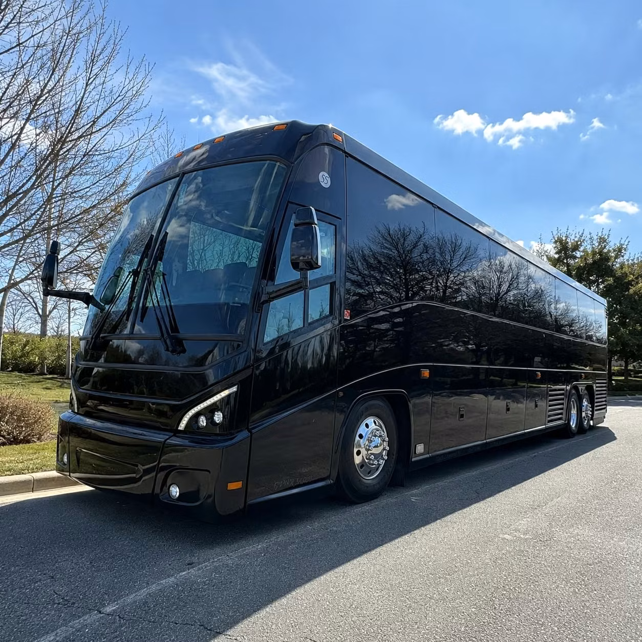 akron healthcare and hospital employee shuttle bus services