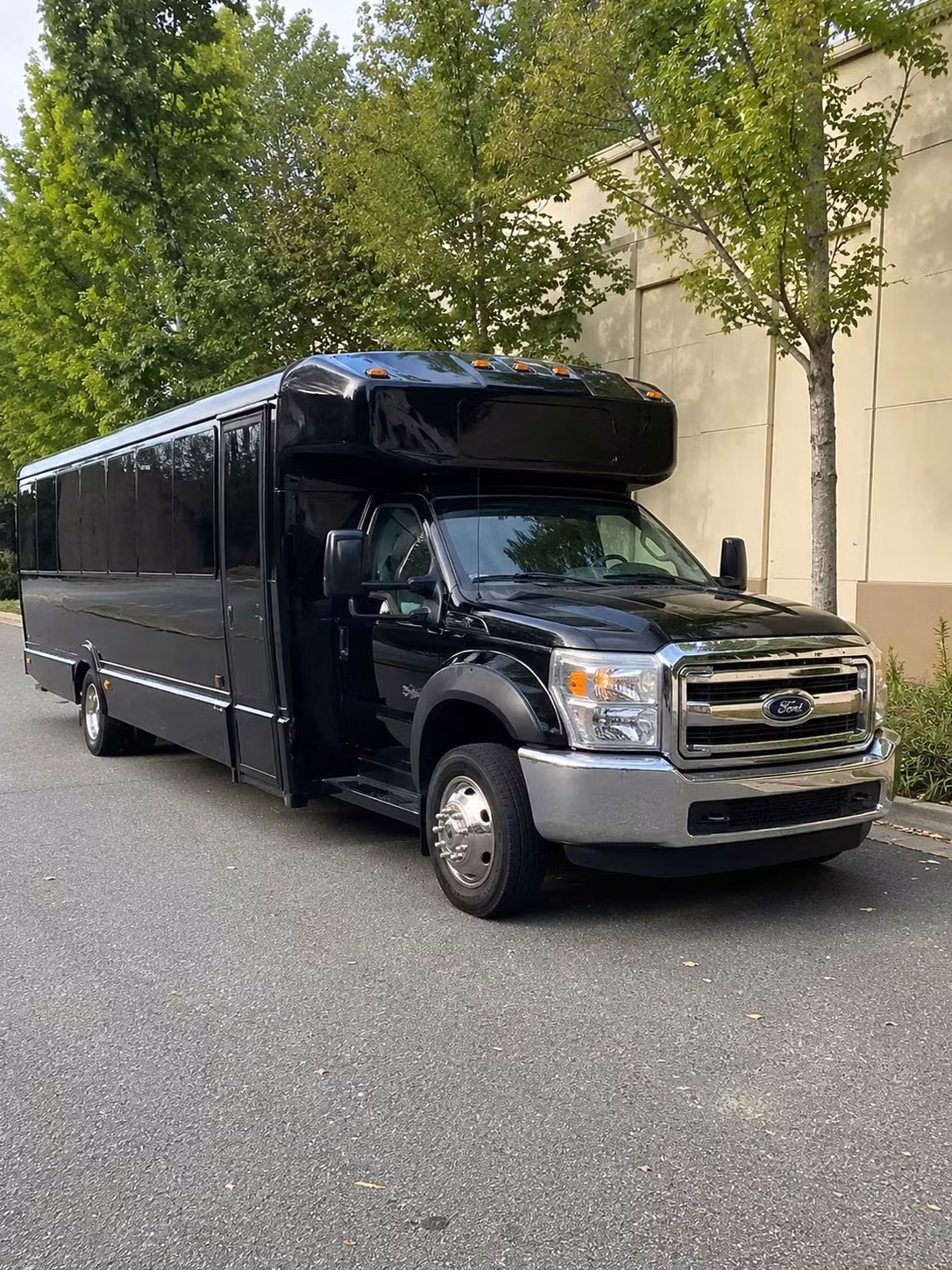 concert party buses in akron built for groups who want the full experience