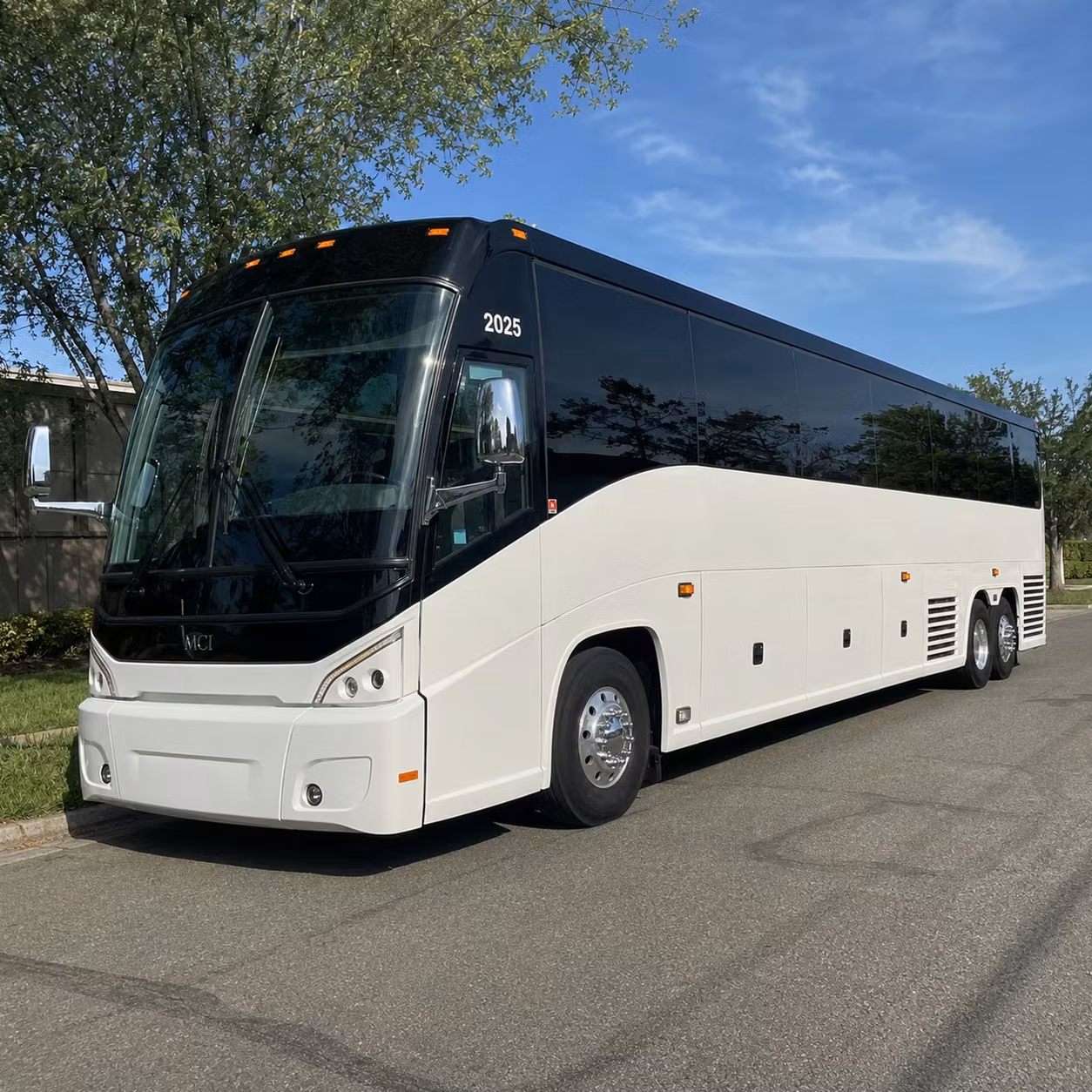 you can find and book government military transportation in akron and any nearby city