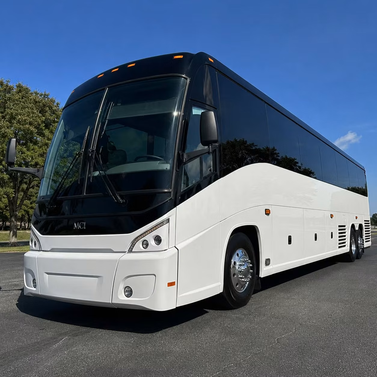 you can find and book long distance transportation in akron and any nearby city